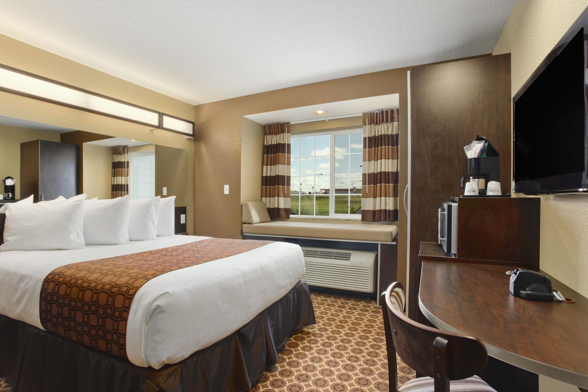 Microtel Inn & Suites By Wyndham Dickinson Exterior foto